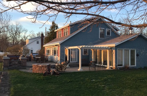 Blossvale House | Largest Lake Front Property On The East Side Of Sylvan Beach