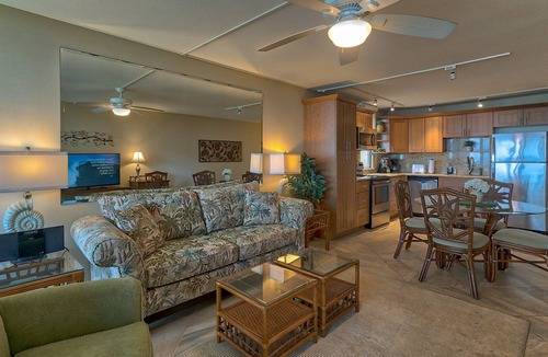Kihei Condo | Leinaala Oceanfront 405 Panoramic Ocean View, Great Rates, Steps to the beach