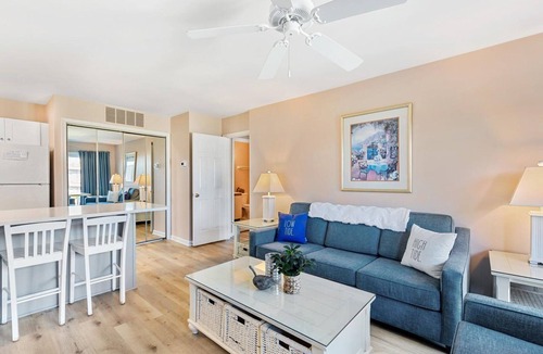 Caine Woods Condo | Lighthouse Point Villas - Unit#4
