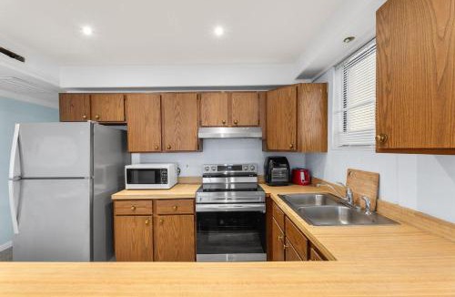 Caine Woods Apartment | Lighthouse Village 311