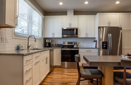 Woodfin Villa | Little Sparrow | Newly-Built, Pet-Friendly Villa in Asheville with Hot Tub