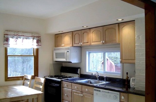 Chichester Cottage | Lovely Cottage Getaway in the Mountains near Phoenicia, New York