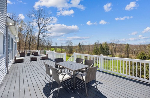 Goshen House | Lovely house with AC in the heart of Goshen there is a spectacular pool