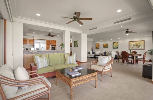 Kaupulehu Villa | Lush Oceanview Villa w/Hot Tub & AC - Fairwayfront at Hualalai: 3101 Kumukehu