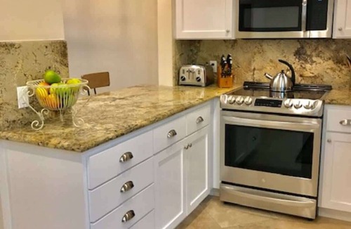 Balboa Peninsula House | LUX Beachfront Casa de Balboa 227 - Best Location