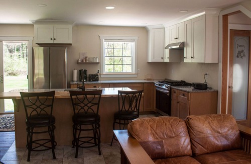 Alexandria Bay House | Luxurious 3-bedroom custom built home in the heart of the Thousand Islands