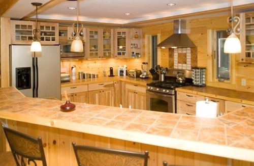Gorham House | Luxurious Chalet in Beautiful White Mountains