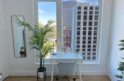 Williamsburg Apartment | Luxury 1 Bed - Private Terrace - Rooftop - In Unit Laundry - Prime Williamsburg