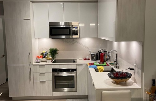 King West Village Condo | Luxury 2- Bed + Den Condo | Liberty Village | 19th Floor | CN Tower & Lake Views