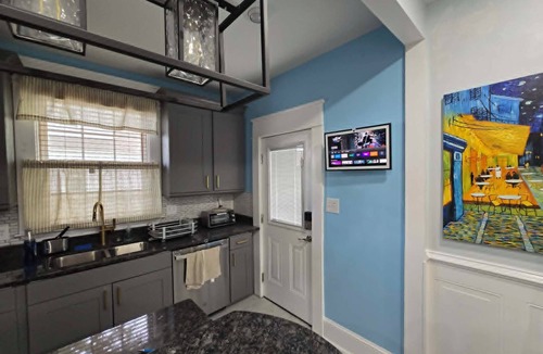 Ocean View House | Luxury 2-bedroom house in superb Norfolk with cool AC and charm