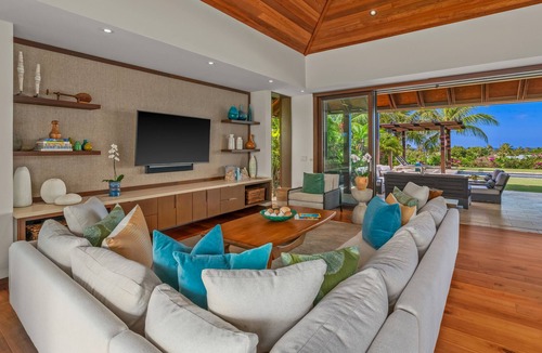 Poipu House | Luxury 4 bedroom home with Ocean Views