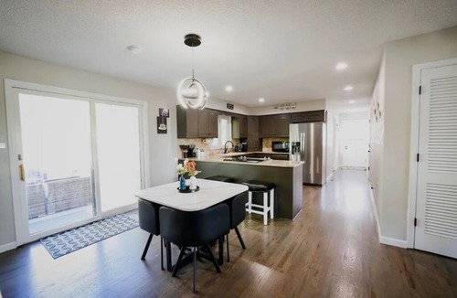 Overland Park House | Luxury 5 bedroom home with Pool and 3 acres of private land!