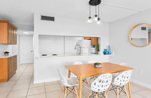 Avon By The Sea Condo | Luxury Beachfront Penthouse. Next To Pier W/Heated Pool and Private Balcony! 🌴
