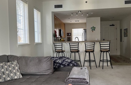 Hawaii Kai Condo | Luxury Condominium in Peninsula at Hawaii Kai