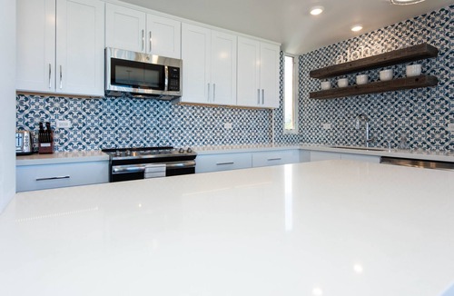 Kihei Condo | Luxury Contemporary Remodeled Beachfront Condo. Hotel zoned -not Minatoya list!