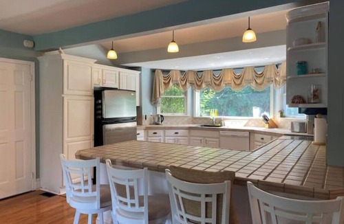 Tuckahoe House | Luxury Hamptons Escape: 20x40 Heated Pool, Private Home Theater & Outdoor Oasis