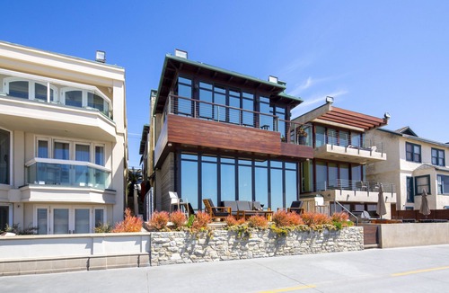 The Strand House | LUXURY OceanFront on the HermosaStrand, just like the FourSeasons-30day min!
