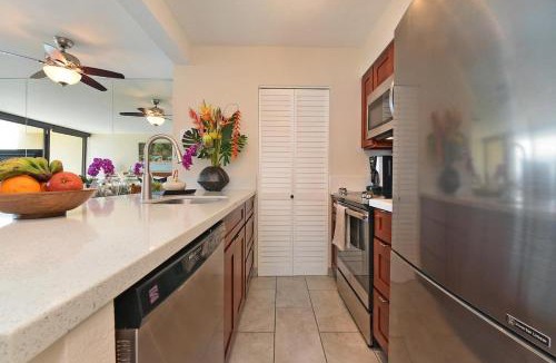Honokowai Apartment | Mahana 602 · MA 602 Kaanapali OceanFront Studio Ocean View Pool