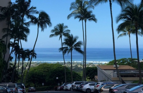 Makaha Condo | Makaha Towers One bedroom Condo near Makaha Beach
