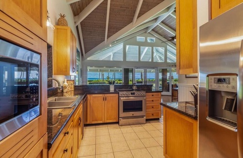 Hanalei House | Makana Nui 3 Bedroom Home by RedAwning