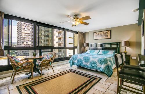Waikiki Apartment | @ Marbella Lane Mountain View Studio, steps from Wakiki Beach
