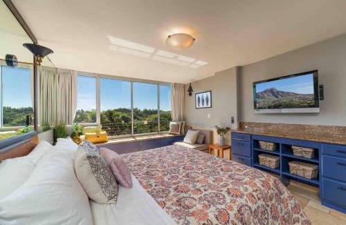 Waikiki Apartment | @ Marbella Lane Studio, 15 steps from the Beach, 11 mins from the Airport