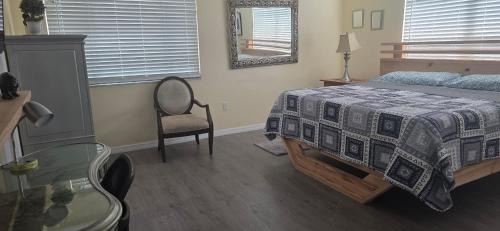 Doctor Phillips House | Master Suite Private Bathroom