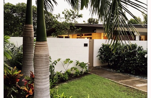 'Aina Haina House | Mid-Century Honolulu Oasis minutes from Diamond Head & Waikiki Beach
