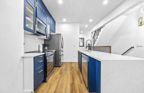 Pittsburgh House | Modern 3BR Retreat in DT ATL 5mins to Mercedes Benz Stadium