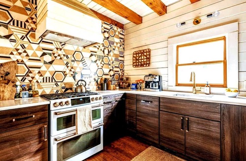 Stone Ridge Cabin | Modern, Cozy, Idyllic Log Cabin Secluded on 6 Serene Acres, Stone Ridge, New York
