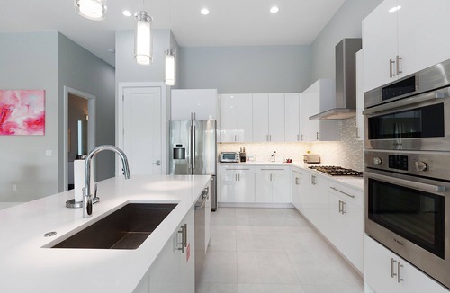 Reunion Villa | Modern Luxury Villa | 5BR, 5 Bath Luxe Home w/Private Pool, Arcade, and Theater Near Disney