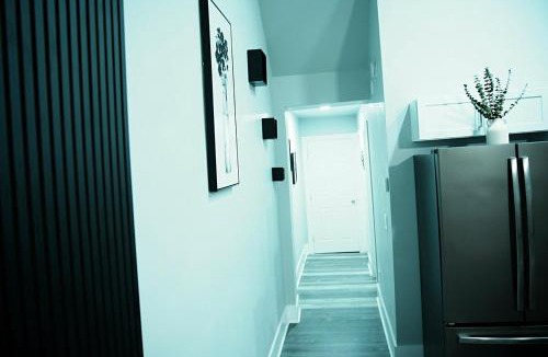 Reading Apartment | Modern Minimalist Home in the heart of Reading