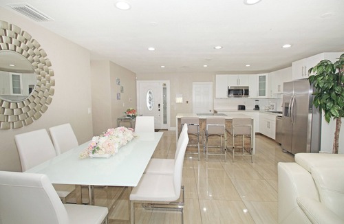 Lake Worth Corridor House | Modern Palm Springs Getaway Private Heated Pool