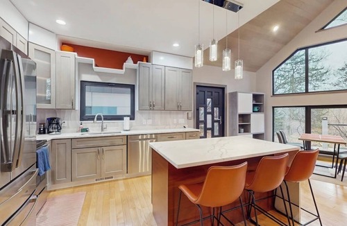 Wisconsin Dells House | Modern Riverfront Home w/gas fireplace, patio, grill, & washer/dryer, Dogs-OK
