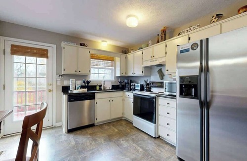 Mount Juliet House | Mount Juliet Home on 1 Acre Private Outdoor Space 30 Minutes to Nashville