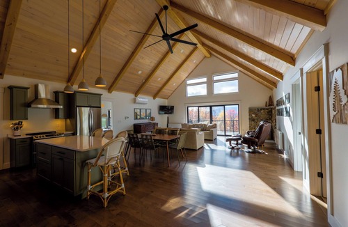 Kingfield Ski Chalet | Mountain Escape - Views Firepit Near Sugarloaf