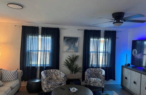 Indian River Bluff House | Nautical Nest - A Coastal Retreat -10 Min to Beach