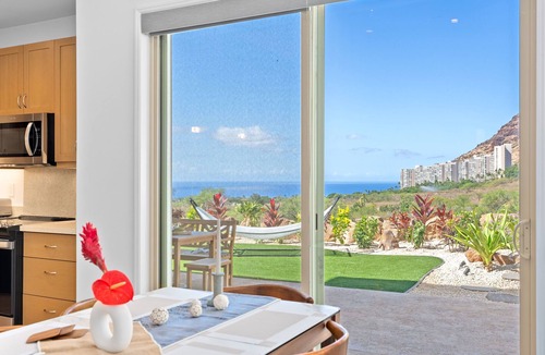 Makaha Valley House | New Build + Ocean Views + Yard | 10 Min to Beach | Ocean Escape