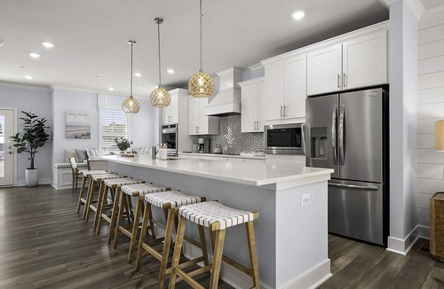 Caine Woods House | New Construction Townhome, Outdoor Pool, quick walk to beach, FREE Linens/Towels