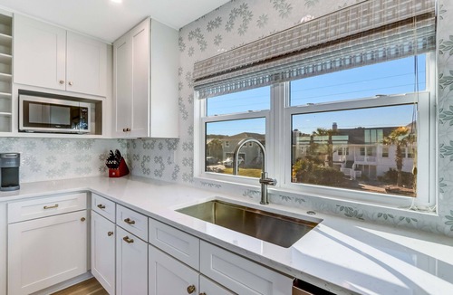 Ocean Cay House | NEW: Oceanfront Luxury Home l Beachfront Deck, Patio l Hot/Cold Outdoor Shower