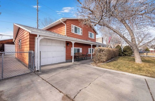 West Valley City House | Newly Renovated 4 bedroom home