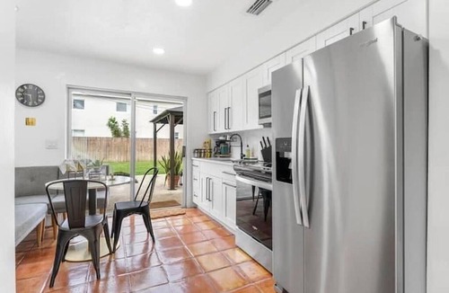 Boynton Beach Cottage | Ocean Breeze Cottage: Private Oasis Near Boynton Beach & Delray Beach.