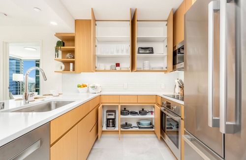 Ala Moana Condo | Ocean-City Luxury Family Retreat at Sky Ala Moana w/Great Building Amenities