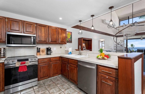 Keauhou Condo | 🏖️Ocean & Golf Course Views | 2 Bdrm with Loft | AC | Private Lanai