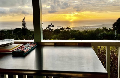 Holualoa House | Ocean Views/King Bd + Star Gazing! Private Lanai, Private Entry Self Checkin/Out