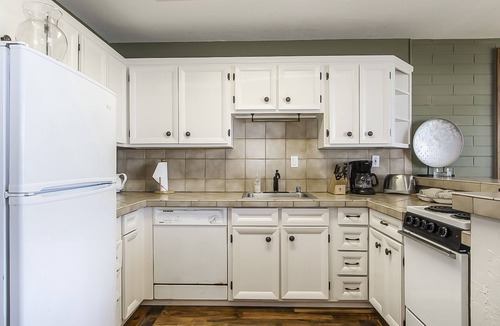 Poipu Apartment | Oceanfront Corner Condo near Lawai Beach w/Balcony, Free WiFi, Shared W/D, Grill