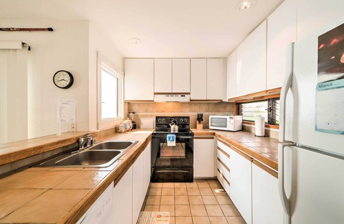 Kailua-Kona Apartment | Oceanfront Kailua-kona Townhome w/Pool & Views!
