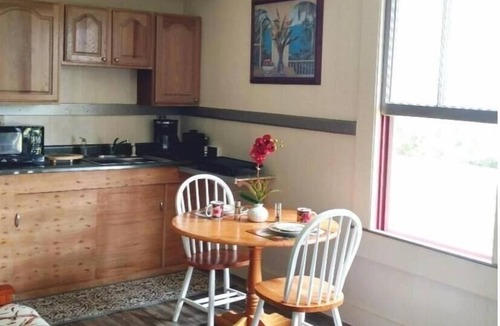Kapaau House | Old Hawaii's Rustic Charm