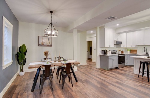 Lititz Apartment | Old Town Rodney Suite apt 1 5 minutes away from Lititz Springs Park