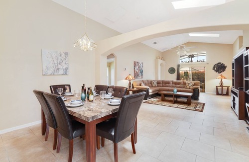 Orange Tree Villa | Orange Tree Hideaway - Solar Heating Included!